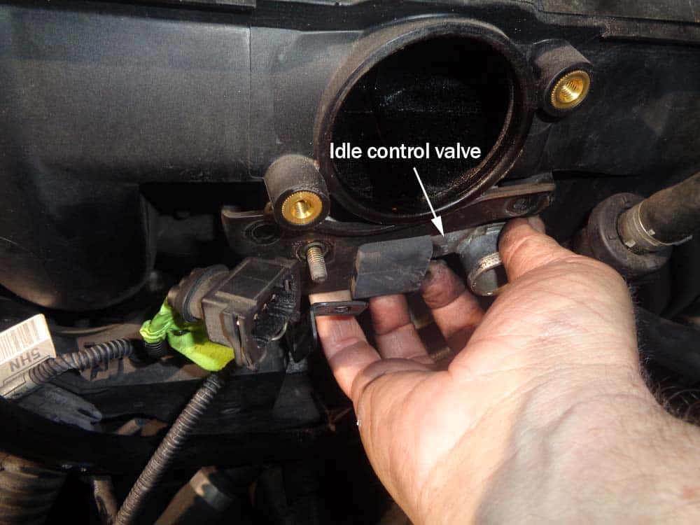 See P285F repair manual